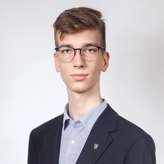 Арсений Валерьевич