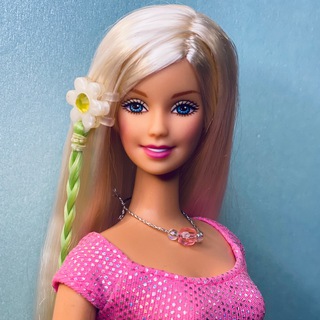 inspiring_doll_world