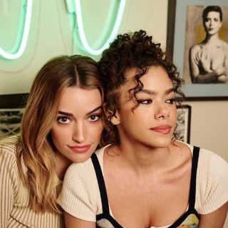 Джинни и Джорджия Ginny & Georgia