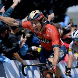 Ни одного плюсового дня. Канал о ставках на велоспорт