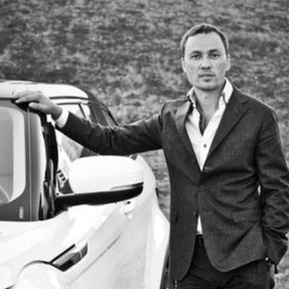 Роман Громов, жизнь с чистого листа до первого миллиарда