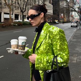 Fashion talk by Yulia Hayek 👜