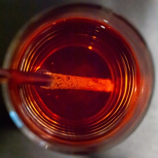 Жизнь на грани стакана