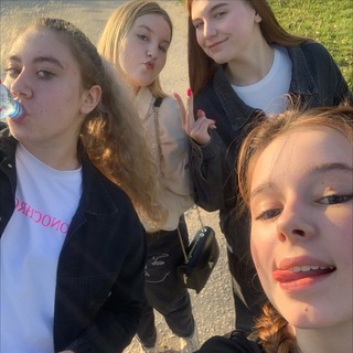 Девчули🥹💋