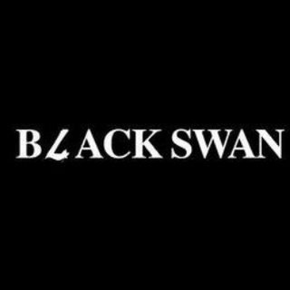 𝑩𝒍𝒂𝒄𝒌 𝑺𝒘𝒂𝒏