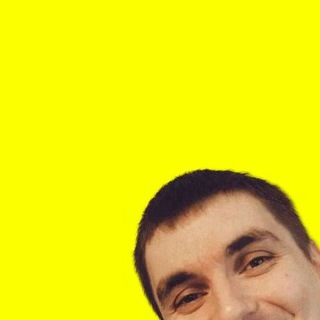 Илья Хоменко ведёт канал про копирайтинг