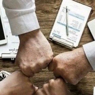 Диванный экономист