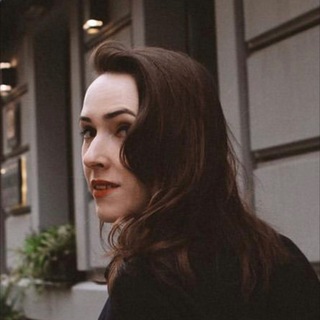 Ирина Белова Флиера 🐉 историк писатель