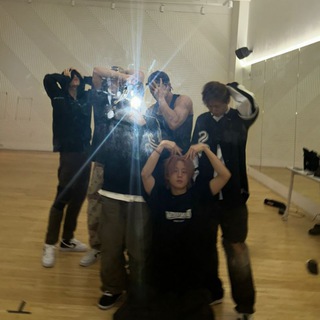 🔒 # shining boys, just b ! ✨