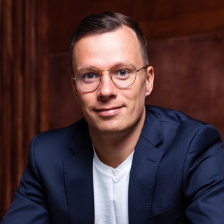 Антон Мироненко