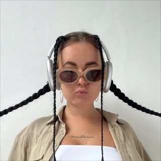 МАРУ ВЕЩАЕТ 🎙️