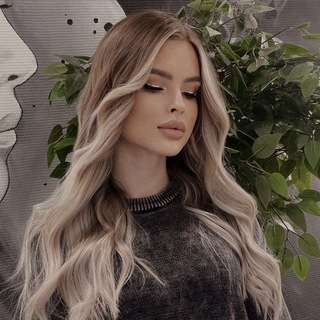 Violetta | GIRLY CONTENT