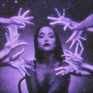 𝒴𝒪𝒰𝑅 𝒯𝒜𝑅𝒪𝐿𝒪𝒢𝒰𝐸 🔮