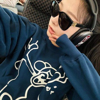 стикеры леси и янми