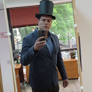 Танцы, изредка инсайды, лирика от Лео. К.