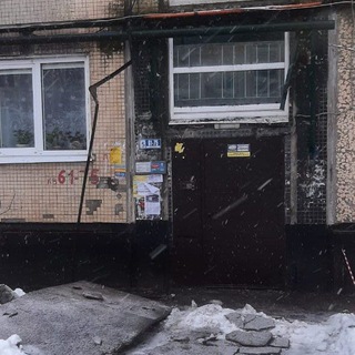 Между двух столиц