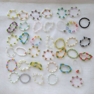 схемы и идеи для колец из бисера🌸