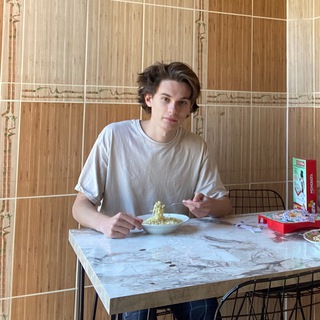 Максим Карюков