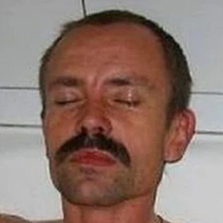 Привет, меня зовут Максим