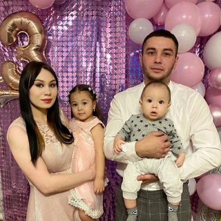 𝓕𝓪𝓶𝓲𝓵𝔂 𝓐𝓫𝔂𝓵𝓰𝓪𝔃𝓲𝓮𝓿𝔂 👨‍👩‍👧‍👦❤