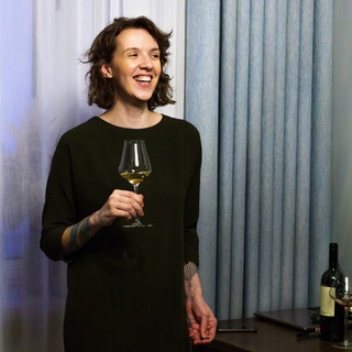 Наташа на стакане в Мендосе