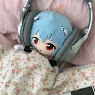 Плюшевая Рей 🎧