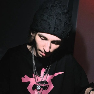 НЕ ДИДЖЕЙ ПОЛУЛЮКС