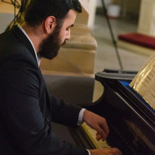 Пианист Михаил