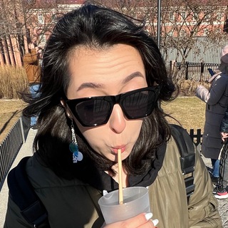 лиза тут 💮