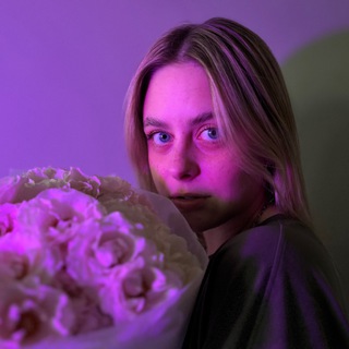 Сливка болтает