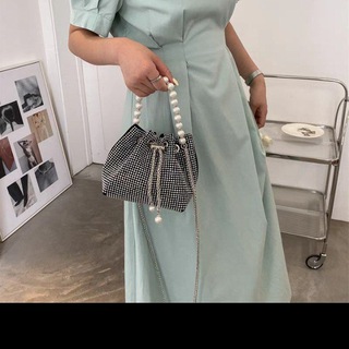 Original sumkalar va oyoq kiyimlar