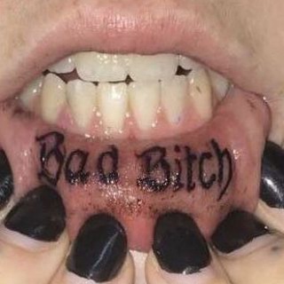 bad bitch 😏🖤