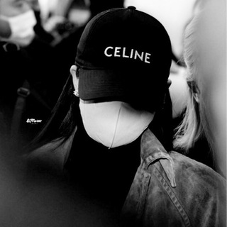 зазеркáлье.