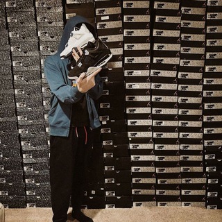 Resell by Pechnikovs