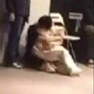 Саша печатает •••