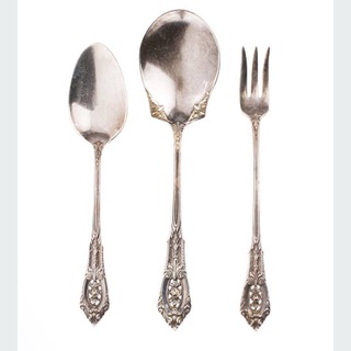 Серебряная ложка