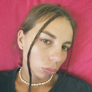 Я у папы эмигрантка