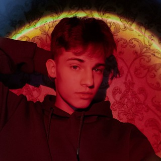 мальчик из питера.