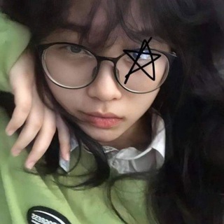 -`💌, ᴋ♡ɯᴀчьᴇ ᴋ♡ɸᴇ 彡 🎹