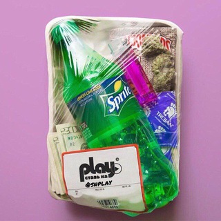 ставь на play.