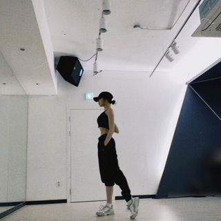 ﹫𝘴𝘰𝘮𝘦𝘰𝘯𝘪𝘪𝘪𝘪