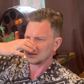 Яков угараетЪ