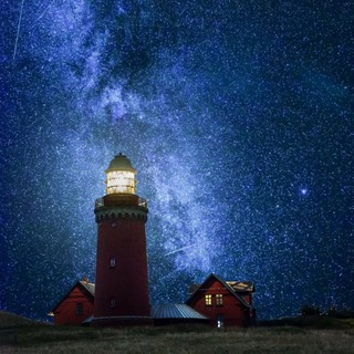 •●ૐ●••Звёздная спираль•●ૐ●••учись падать и держаться ни на чём, как звёзды✨