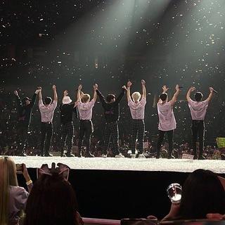 Комната Stay / SKZ