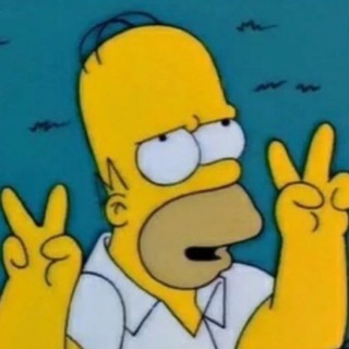 Ника кидает мемы