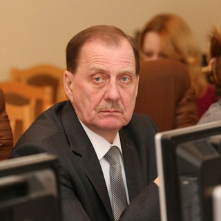 Павел Сурков