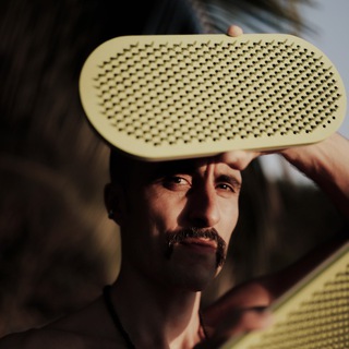 театр гвоздей