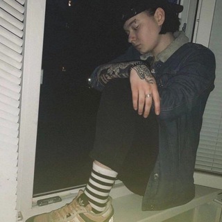 запах сигарет