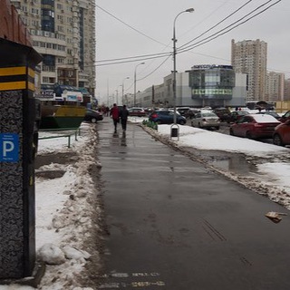 Братиславская