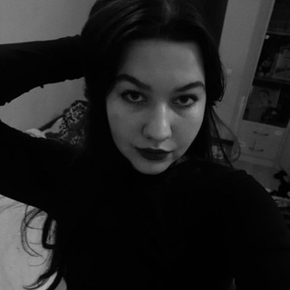 Екатерина печатает...